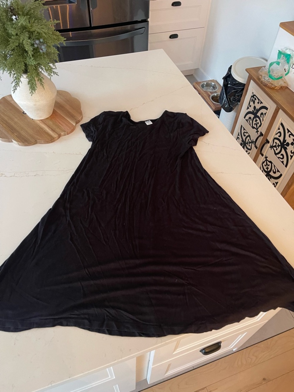 Old Navy Black Crewneck Tee Dress